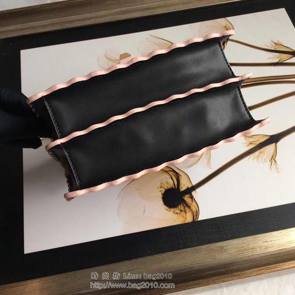 FENDI女包 經典走秀款 羅馬時尚雜誌封面主推 原版牛皮 芬迪鏈條斜挎包 2228#  fdz2043